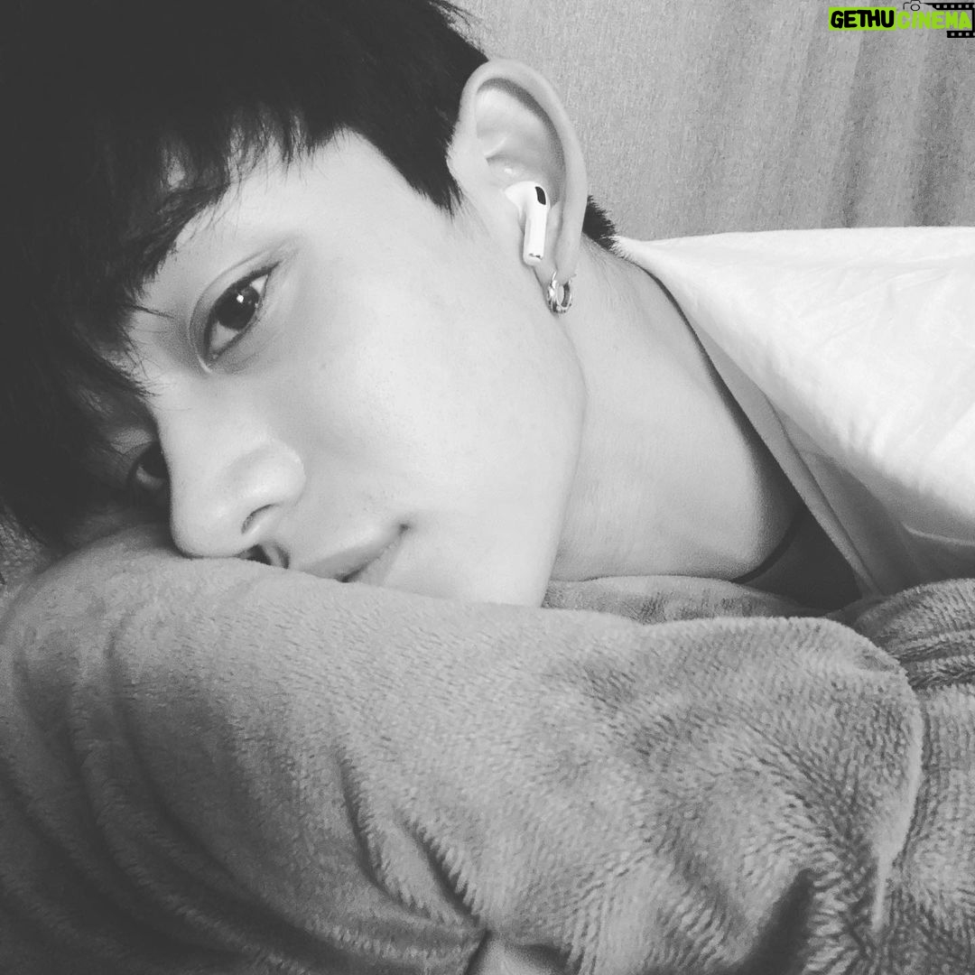 Lucas Instagram - πλλ€λ€ λν΄μ ? λ³΄κ³ μΆμ΄μβ€οΈ