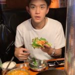 Lucas Instagram - 옛날 영상 다시보면 ~~~와!!!나 진짜 잘 먹엌ㅋㅋㅋ갑자기 배고파요😂😂🤤🤤🤗
