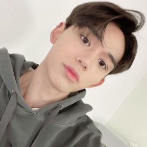 Lucas Instagram - Do you miss me?🎈🧸
