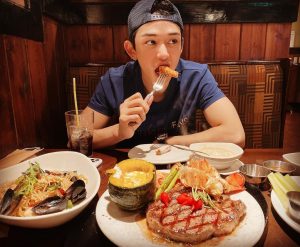 Lucas Instagram - 😋😋