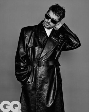 Lucas Bravo Instagram - Thank you @gqitalia 

Interview : @blanchemcl 
Photographer: @meimoonc
Videographer: @simoneyangofficial
Styling: @chiaraspen @persol
Hair: @eduardobravohair
Makeup: @makeupbykellymcclain