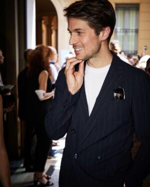 Lucas Bravo Instagram - Milano & @giorgioarmani