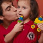 Lucas Burgatti Instagram - Essa é a Christian School, a escola cristã bilíngue que você estava procurando aqui no Rio. Assista um recado especial do nosso embaixador @burgattilucas ✌🏼 São turmas do ensino infantil ao médio, para fazer sua visita é só ligar ou mandar mensagem para o número: (21) 99555-7646. #escola #ensino #ensinofundamental #ensinomedio #escolabilíngue #escolacristã #escolaparticular