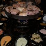 Lucas Burgatti Instagram - Fondue night by @hannoverfondue 🫕 Com elegância, música boa e comida impecável ❤️‍🔥🔥😮‍💨 Hannover Fondue
