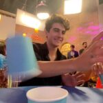 Lucas Burgatti Instagram - ÚLTIMO CAPÍTULO de tantas aventuras ao lado de vocês ❤️🥹 Foi incrível dividir essas experiências com esse elenco incrível 😍 Viva @polianamocaoficial. Separei alguns momentos dos últimos dias de gravação 😮‍💨