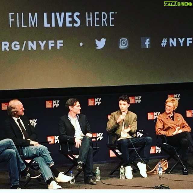 Lucas Jade Zumann Instagram - #nyff chatting about #20thcenturywomen with my incredible castmates and filmmaker #mikemills #ellefanning #billycrudup #annettebening #a24 #annapurna. Here all weekend! Follow on Twitter too! @lucasjzumann