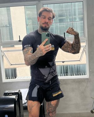 Lucas Lucco Instagram - Como foi a semana aí?