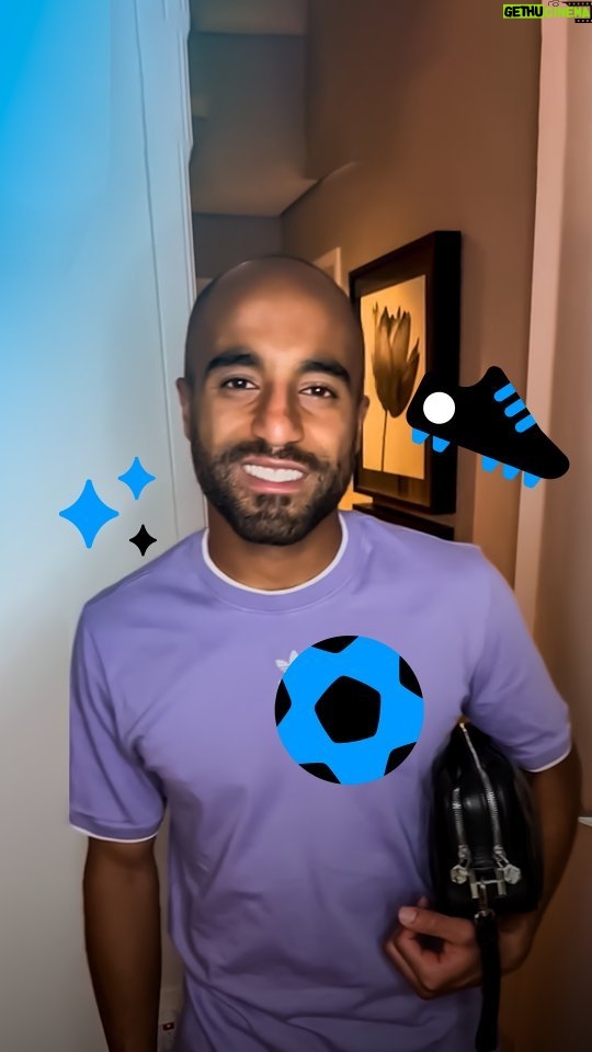 Lucas Moura Instagram - Vai achando que é fácil a rotina de finalista da Copa do Brasil, vai! 🤯 E simbora, torcida, que amanhã é dia de decisão e a gente se vê nos gramados e no Prime, a partir das 14h! ⚽ #CopaDoBrasilNoPrimeVideo #LucasMoura #SPFC #AvanteTricolor #SãoPauloéSentimento