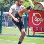 Lucas Moura Instagram - 🆕 @lucasmoura7, que se recupera de lesão muscular, foi ao gramado com a fisioterapia, além de realizar atividades no REFFIS Plus. #VamosSãoPaulo 🇾🇪 CT - Barra Funda (SPFC)