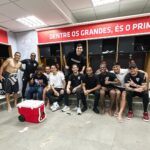 Lucas Moura Instagram - Vaaaaaamos!! Estamos nas quartas!! 🔴⚪️⚫️ #ObrigadoJESUS #AvanteTricolor #SulAmericana Estádio do Morumbi