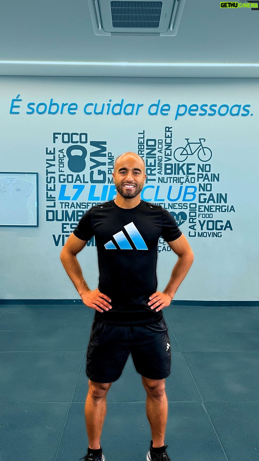 Lucas Moura Instagram - 💪🏽🏋🏽😰 @taiomarques 🎥 @rafaelmgm1 #L7LIFECLUB #treino #foco @adidasfootball L7 LIFE CLUB