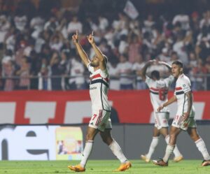 Lucas Moura Instagram - OBRIGADO JESUS! ❤️🤍🖤