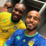 Lucas Moura Instagram - Que honra fazer parte de um evento fantástico como esse, junto com ídolos que cresci assistindo e tanto admiro. Glória a DEUS por me proporcionar momentos como esse. Muito obrigado @r.alves33 pelo convite e todo suporte aqui em Orlando, você é top. Obrigado a todos pelo carinho. @tbgame.official #Orlando #thebeautifulgame Orlando, Florida - Usa