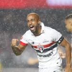 Lucas Moura Instagram - 🔥⚽️ Começando 2024 da melhor forma #VamosSãoPaulo 🇾🇪 📸 Paulo Pinto / São Paulo FC