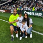 Lucas Moura Instagram - Sem vocês nada disso teria sentido. Eu amo vocês demais! Tottenham Hotspur Stadium