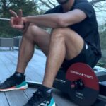 Lucas Moura Instagram - 🏋🏽💪🏽 @desmotec_official #dEvo #desmotec 🎥 @viniciuscesconetto