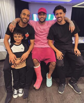 Unveiling Lucas Moura's 10 Most Liked Instagram Photos
