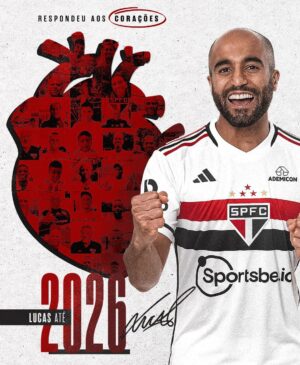 Lucas Moura Instagram - Presente de Natal para a #TorcidaQueConduz: @lucasmoura7 fica no São Paulo!

✍️ O camisa 7 respondeu aos pedidos dos milhões de corações são-paulinos espalhados pelo mundo e renovou o seu vínculo com o Tricolor, agora até 31 de dezembro de 2026 – o anterior era válido até o fim deste ano.

➡️ Saiba mais > link nos stories.

#RespondeAosCorações ❤️🤍🖤
#VamosSãoPaulo 🇾🇪