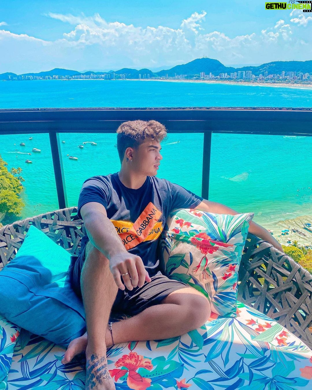 Lucas Santos Instagram - sobre meu final de semana com essa vista maravilhosa 🤯