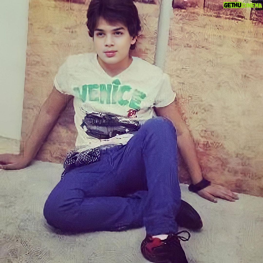 Lucas Santos Instagram - Aqueles momentos únicos que só nós sabemos o quanto significou, boas lembranças é o que sempre quero ter 😍⏳ 🍃