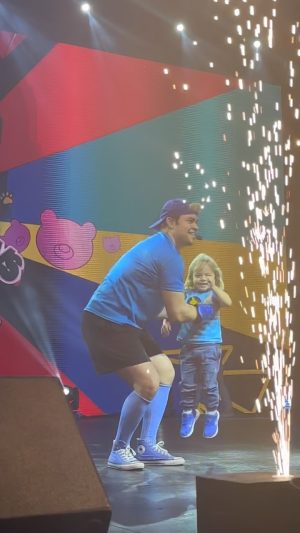 Luccas Neto Instagram - Tempo vai devagar 🥺