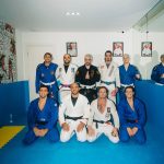 Luccas Neto Instagram - Ontem fui recebido pelo @luccasneto para um treininho na casa dele. Foi irado poder dividir o tatame com vocês, obrigado pela recepção galera 🙌🏻 é incrível ver como o jiu jitsu não é somente para quem quer competir. é, na realidade, um esporte para todos e que transcende estilos de vida diferentes, idades e propósitos 📸: @triangulo_filmes @carolinademper -- @kingzkimonos @rvcasport