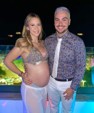 Luccas Neto Instagram - Feliz 2023 !!! Esse ano vai ser especial pq o Luke virou irmão mais velho !!! AHHHH