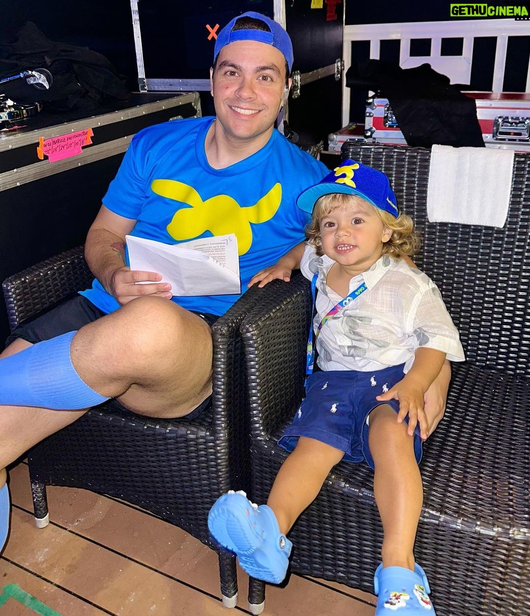 Luccas Neto Instagram - Fãs número 1 do nosso Aventureiro Azul!! 💙
