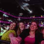 Luciano Pereyra Instagram - Nuestra hermosa noche en el #MovistarArena en pics 🫶🏼🫶🏼 📸 @ale.cavalheiro 🥇 Movistar Arena Argentina
