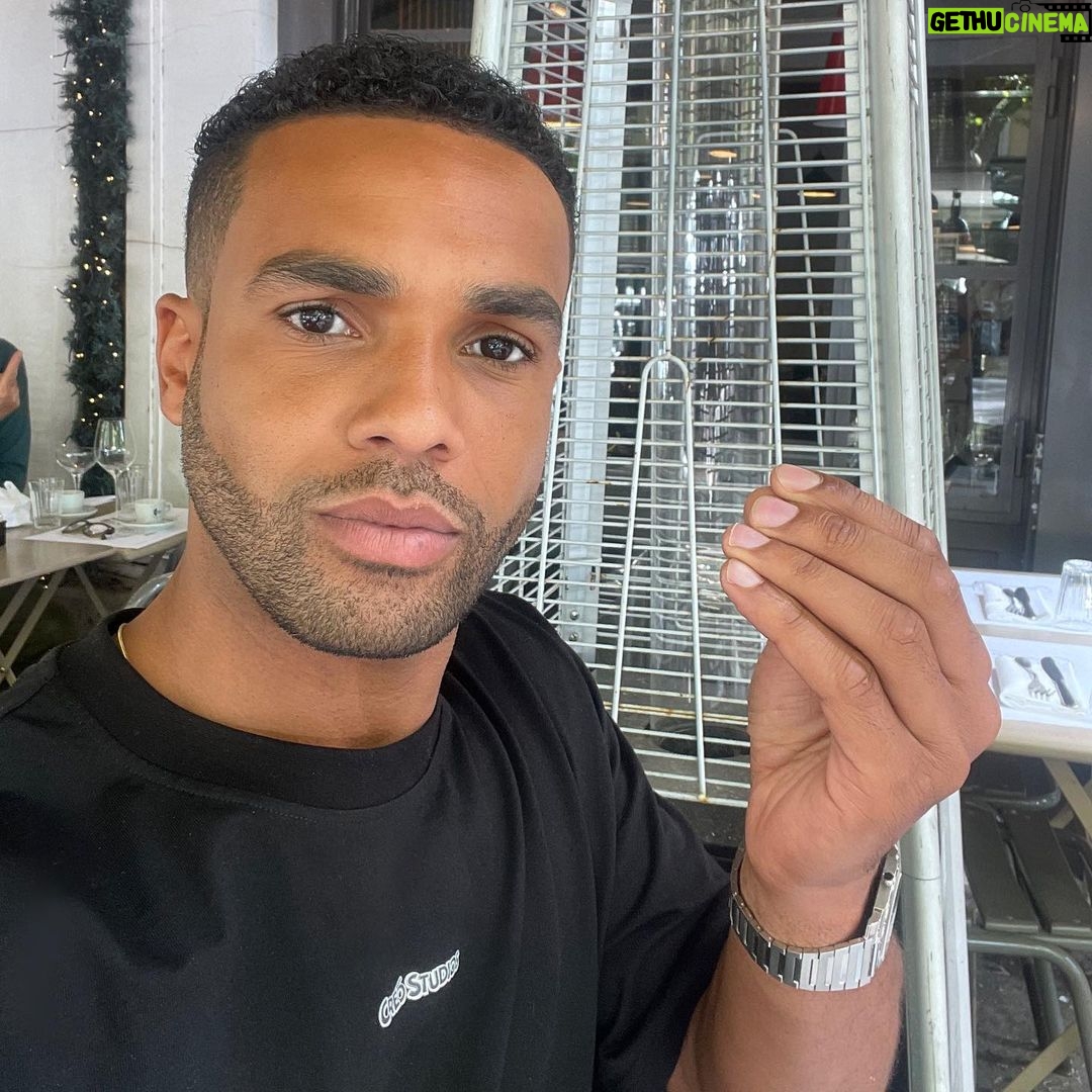 Lucien Laviscount Instagram - 🤌🏾 Rome, Italy