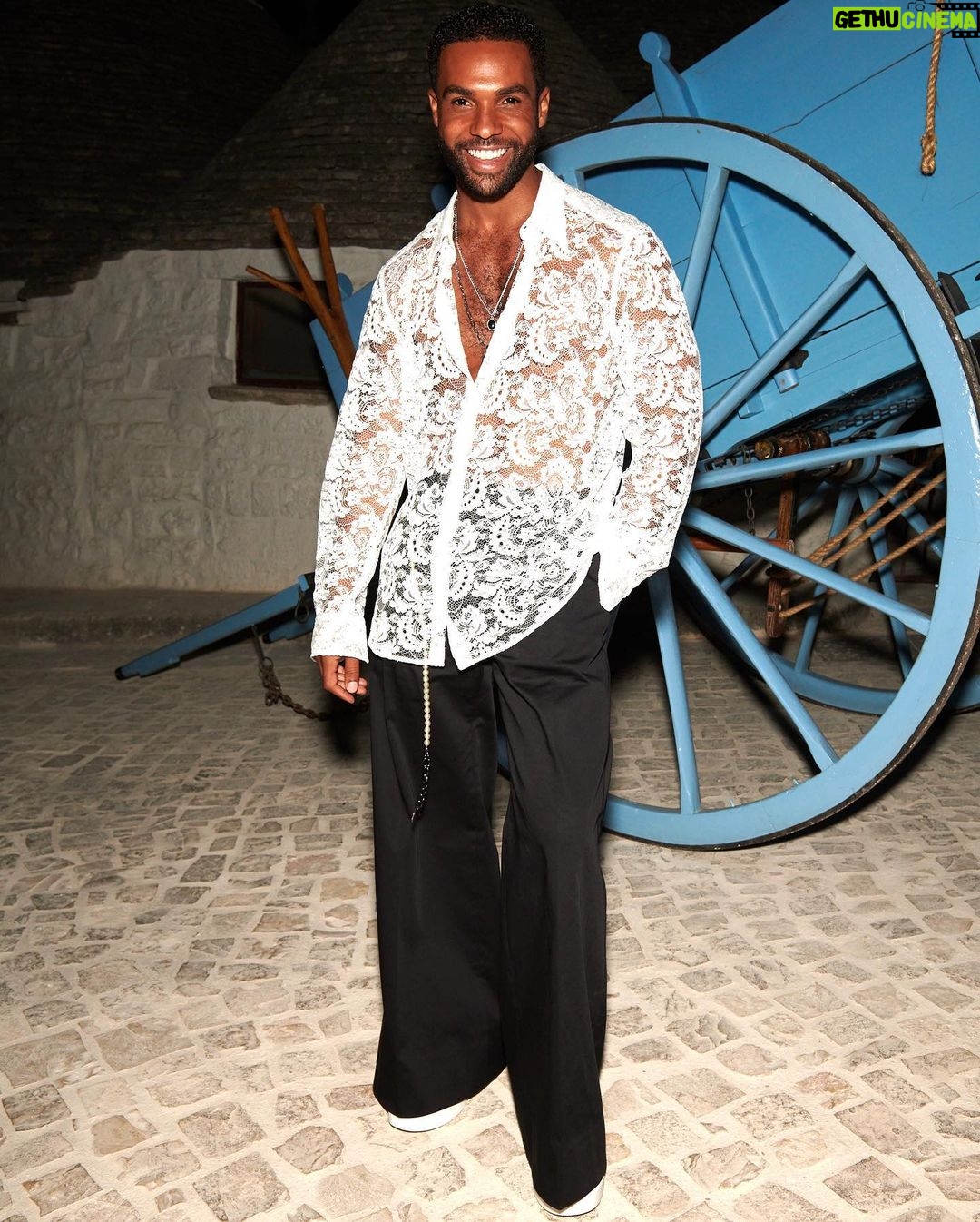 Lucien Laviscount Instagram - Living La Dolce Vita with @dolcegabbana in Puglia. Thank you for having me 🤍 Borgo Egnazia