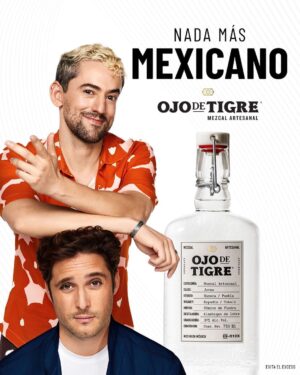Luis Gerardo Méndez Instagram - En el duelo de sabores, no hay nada más mexicano que Mezcal Ojo de Tigre. 
Siempre #TeamMezcal y con el pecho inflado de orgullo.
Se despeine a quien se despeine.
¿Ustedes que team son?
 #MezcalOjoDeTigre #NadaMásMexicano