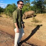 Luis Gerardo Méndez Instagram – Un día de suerte en Zambia.