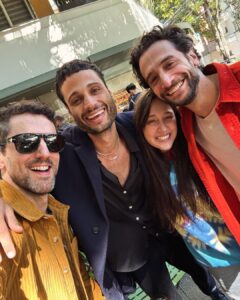 Luis Gerardo Méndez Instagram - Club de Cuervos random street reunion. 🐦‍⬛