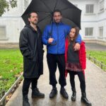 Luis Gerardo Méndez Instagram – Gracias por vernos! 
Thanks for watching!
Recuerdos de un rodaje en Galicia. 
#LosEnviados @paramountplusmx