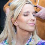 Luisana Lopilato Instagram - Así fue la previa del evento de @lorealparis 💪. Qué lindo es trabajar con gente que quiero y respeto! Cómo andan hoy? ❤️ - This was the backstage of the @lorealparis event 💪. It's so great to work with people I love and respect! How are you all doing? ❤️ Buenos Aires, Argentina