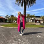 Luisana Lopilato Instagram - Cómo viene su semana? Yo al aire libre, como SIEMPRE!!! 💖 - How's your week going? I´m outdoors, as ALWAYS 💖 Buenos Aires, Argentina