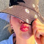 Luisana Lopilato Instagram - Secuencia de 🌞 y modo sexy ❤️‍🔥 . Sexy mode on ☀️🤭 Vancouver, British Columbia