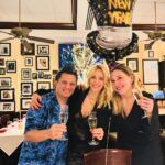 Luisana Lopilato Instagram - Mi gran objetivo para este 2024 es… 🫣🤔 Los leo ❤️👇Nos encantó @caferagazzi . My big goal for 2024 is… 🤔 Talk to me ❤️👇We loved @caferagazzi