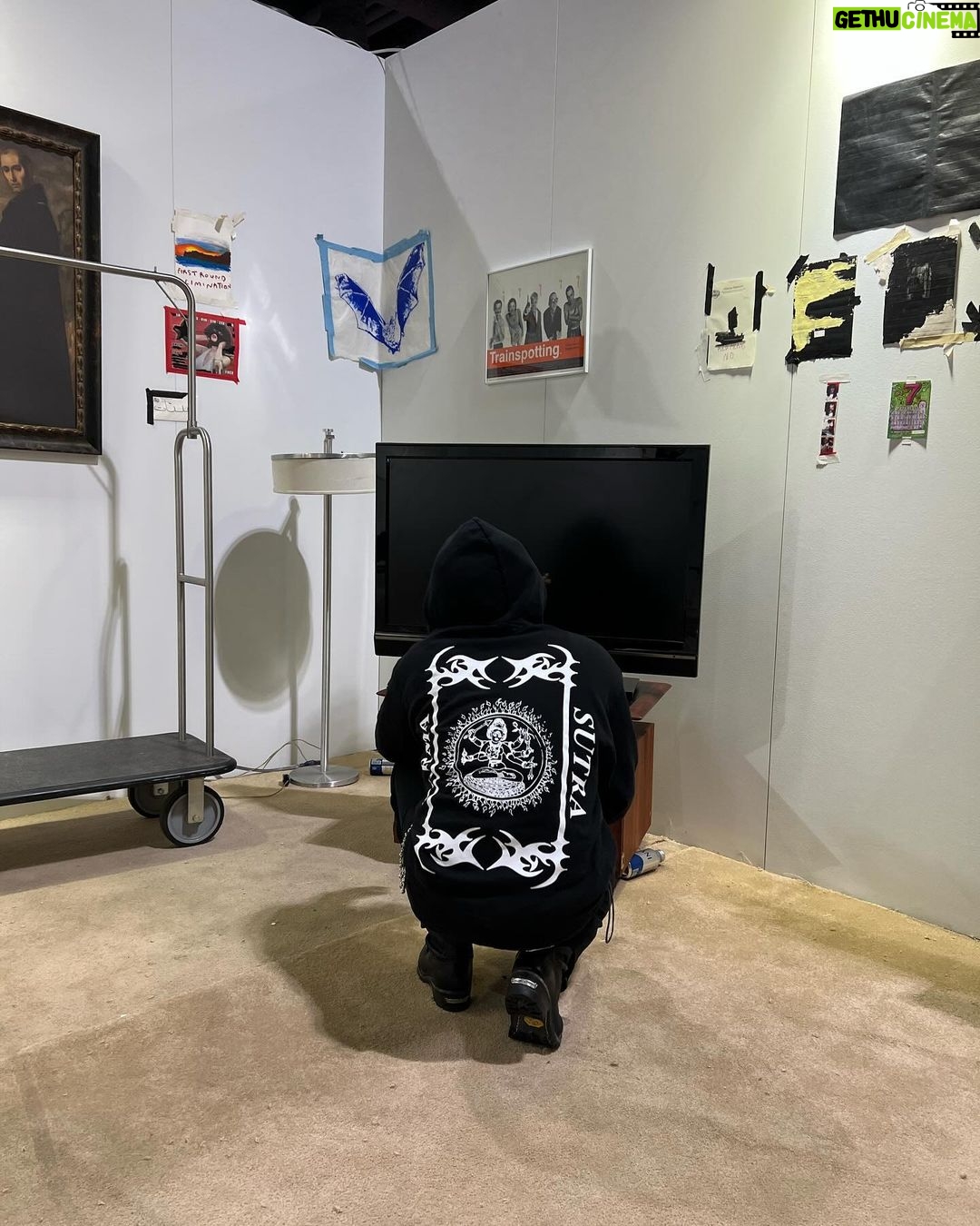 Luka Sabbat Instagram - Complex con! Booth E2 I’ve moved my room from The Chateau and made it my booth, Come hang and see the capsule collection :) Complexcon