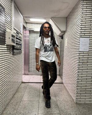 Luka Sabbat Instagram - Life sharing, life posting,
Off your videos
Livestream your life.