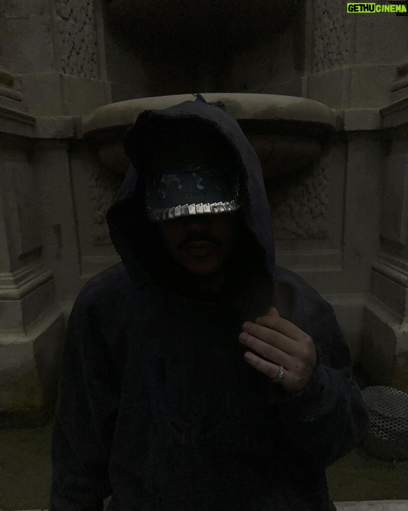 Luka Sabbat Instagram - You woulda thought I never look down the way I step on shit Paris, France