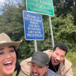 Luke Bryan Instagram - City done come to country and brought @americanidol! Welcome to my home.