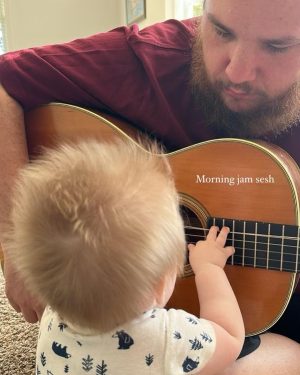 Luke Combs Instagram - I got a youngin’ of my own
He’s too young to understand it
When he gets a little older
Watching the stage where I’m standing
He’ll know it’s about him when he hears me sing
I’ll take you with me