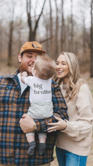 Luke Combs Instagram - Joining the 2 under 2 club! Baby boy #2 coming this September!!

#lukecombs