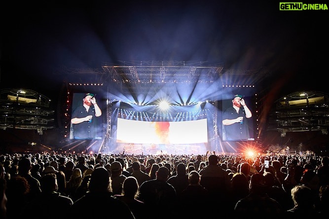 Luke Combs Instagram - Pittsburgh, let’s do that again real soon. 61k yinzers strong last night in the steel city. 📸: @davidbergman Acrisure Stadium