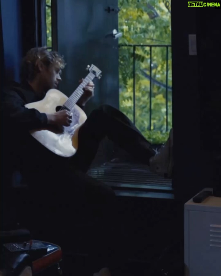 Luke Hemmings Instagram - 🦋My upcoming EP, “boy” is out April 26th. I wrote these songs at a moment in my life when I found myself questioning everything I thought I knew about the world & myself. All the emotions, fears and grief that came with it. Until then, enjoy “Shakes” - Out now. x Luke Swipe for the blueprint (and mullet goals)