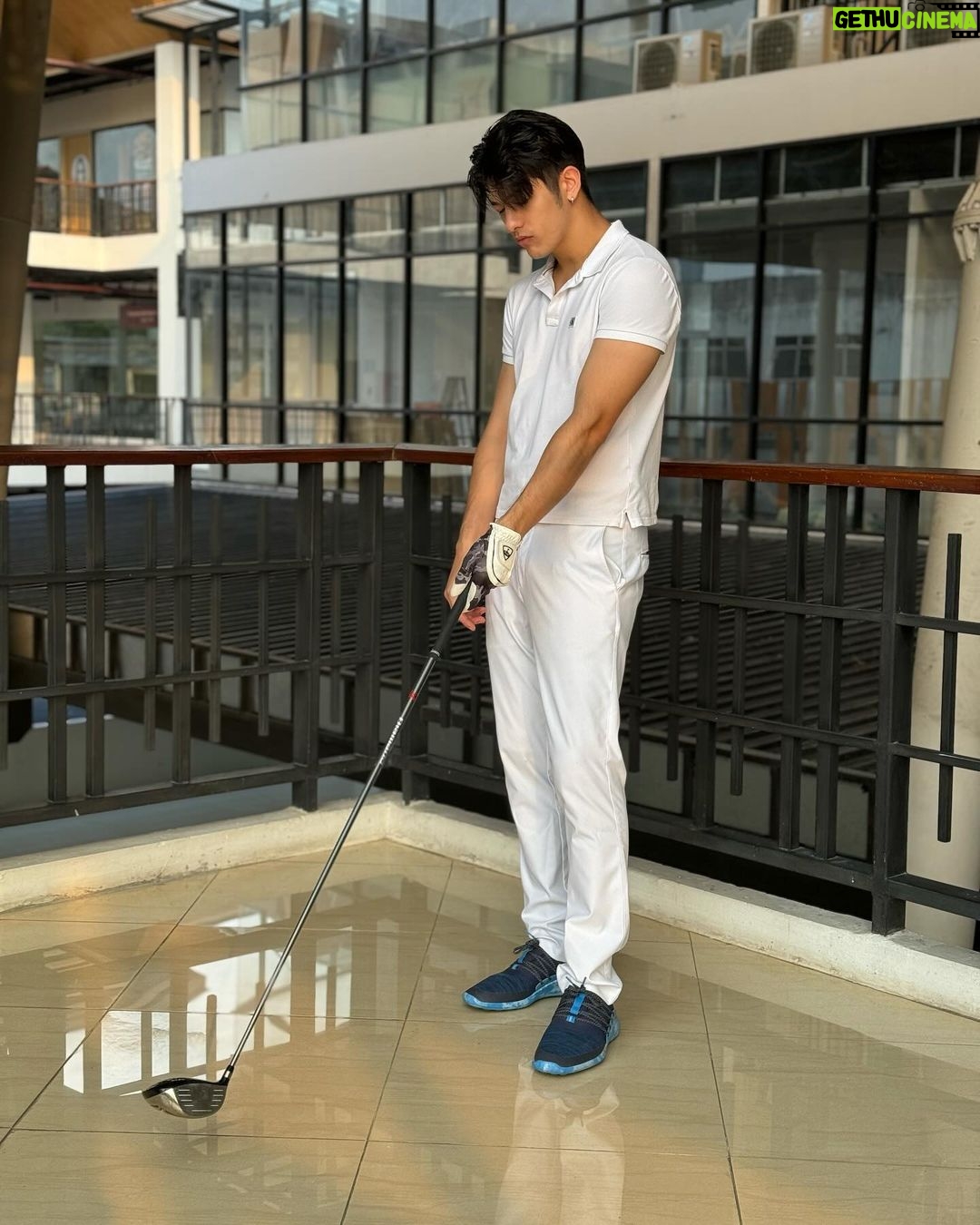 Luke Ishikawa Plowden Instagram - ฟิลแฟนได้ปะใน YouTube ตอนนี้นะครับ ไปชมกันเลยยย! @mintnawinda @ployptk