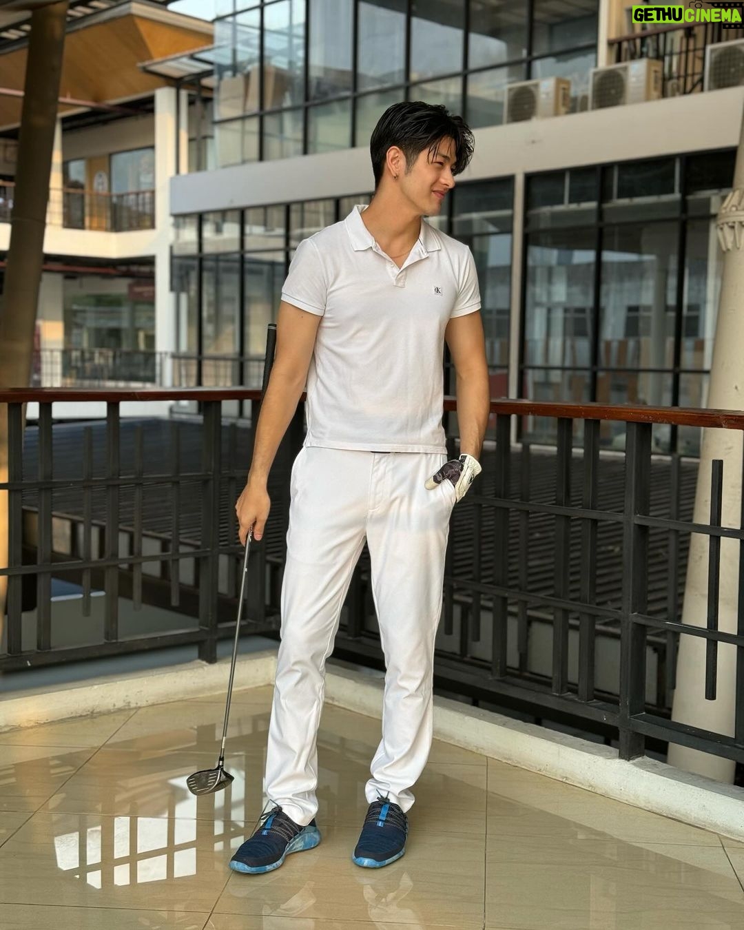 Luke Ishikawa Plowden Instagram - ฟิลแฟนได้ปะใน YouTube ตอนนี้นะครับ ไปชมกันเลยยย! @mintnawinda @ployptk