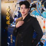 Luke Ishikawa Plowden Instagram - Embark on a journey of senses at Park Hyatt Bangkok‘s Depth of Blue Room, where the Johnnie Walker Blue Label Lunar New Year Limited Edition comes to life with a contemporary dragon design by the renowned artist James Jean, welcoming the Chinese New Year with elegance. #JWBlueLabel #DepthofBlueBKK #DrinkResponsibly _________________________